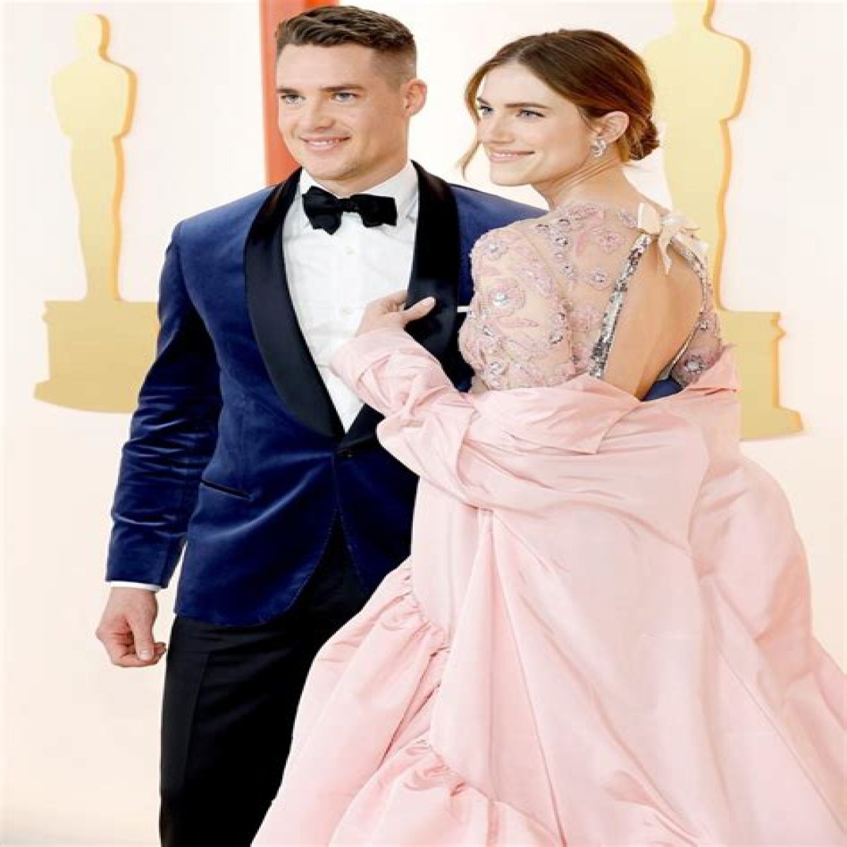 Allison Williams: Family & Income [2023 Update]