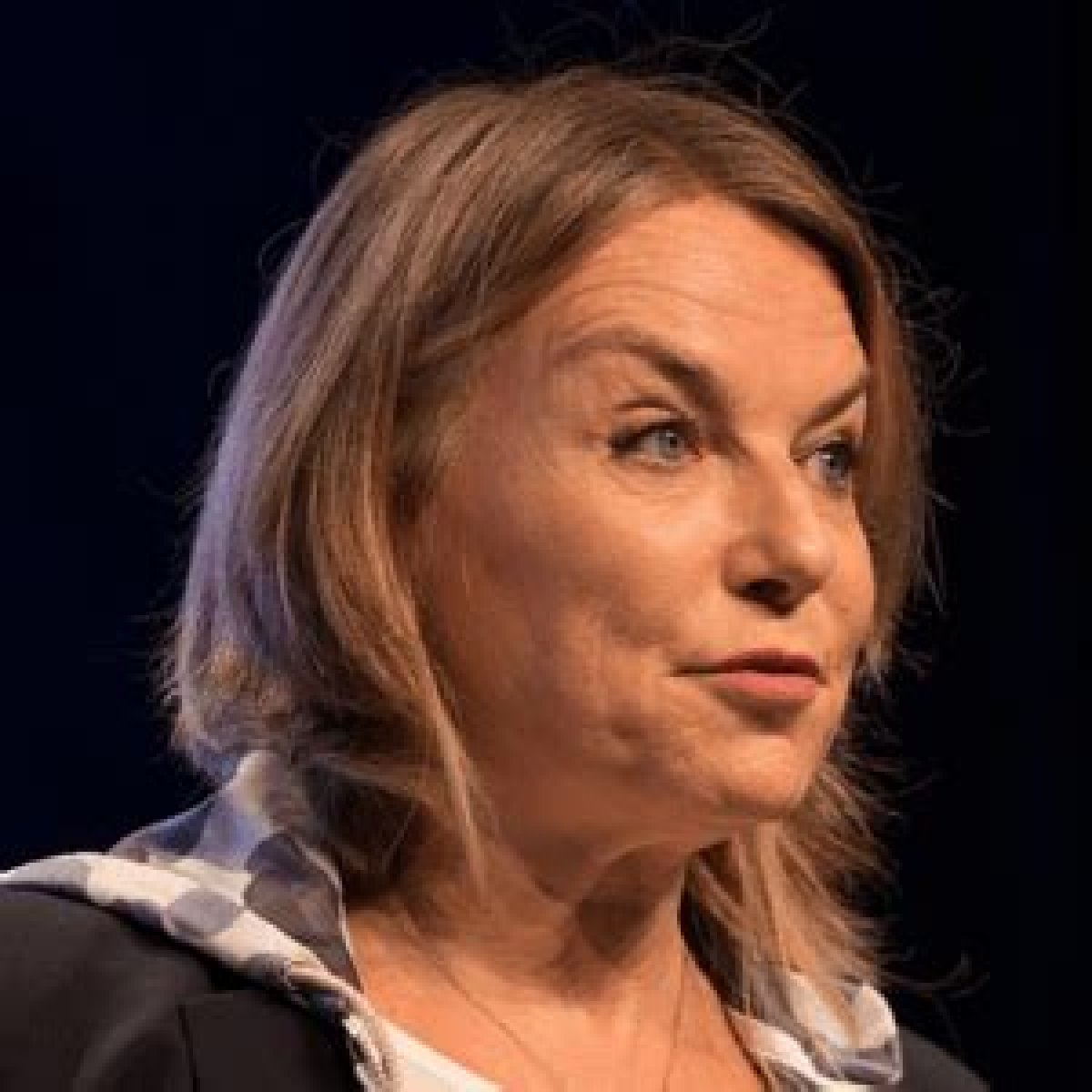 Astrology Birth Chart of Esther Perel (Psychologist) 2024