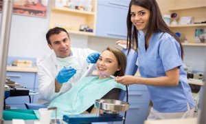 Can A Medical Assistant Work As A Dental Assistant?