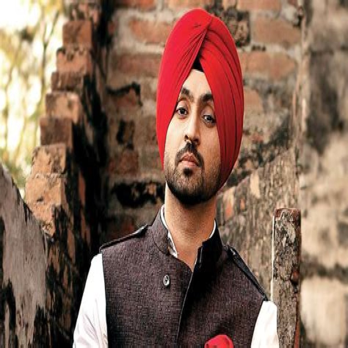 Diljit Dosanjh – Biography, Facts & Life Story