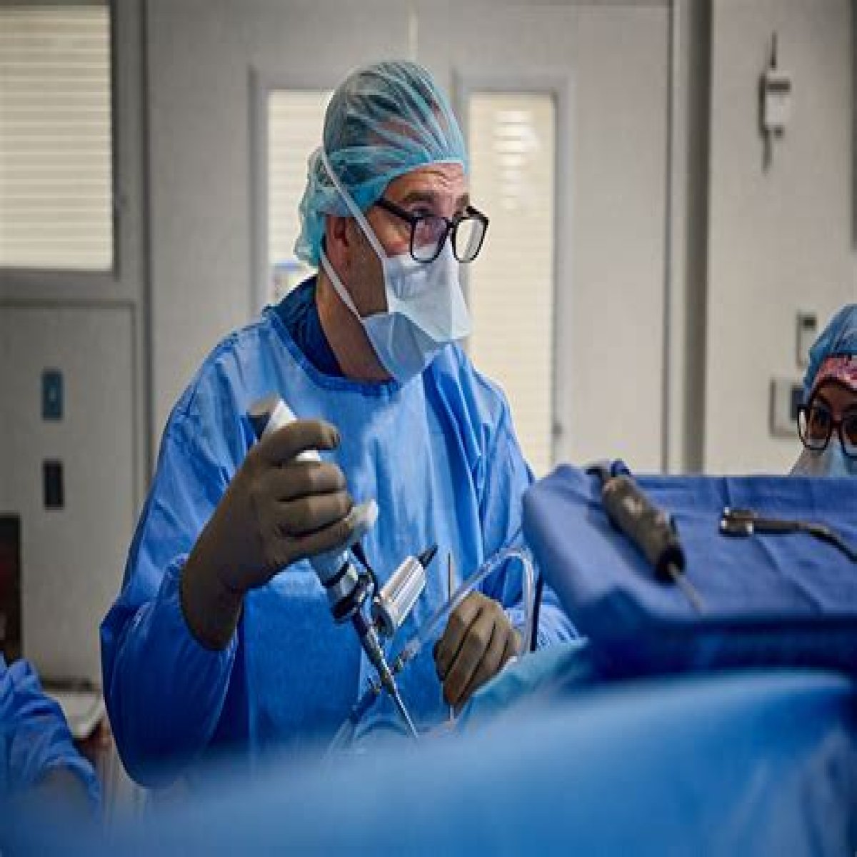 Do Orthopedic Surgeons Have Their Own Ray Machines?