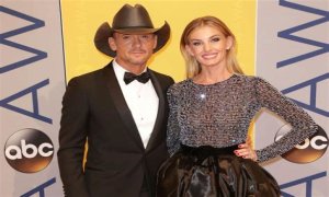 Faith Hill and Tim McGraw’s Daughter Has Dad’s Eyes Yet Looks like Mom’s Mini in Birthday Photo