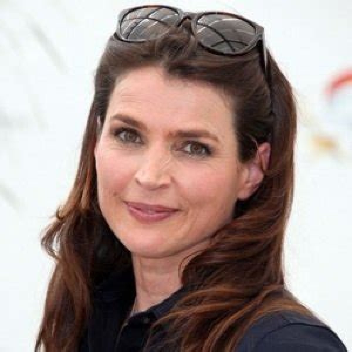 Julia Ormond - Bio, Age, Wiki, Facts and Family