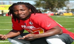 Kareem Hunt age, height, ethnicity, family, college, 40 time, draft, trade, net worth, Instagram