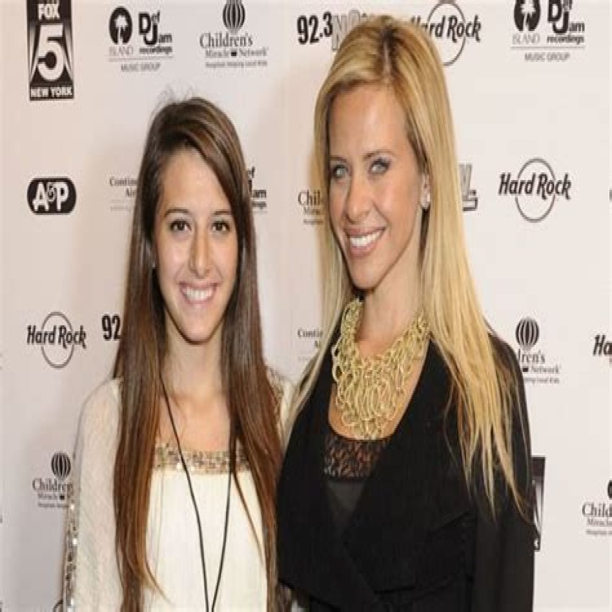 Meet Lexi Manzo – Photos Of Dina Manzo’s Daughter From Her Past Relationship