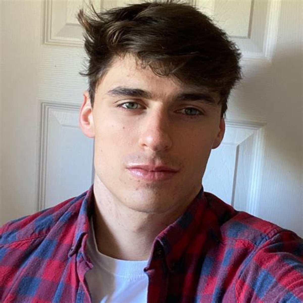 Noah Glenn Carter - Bio, Age, Wiki, Facts and Family