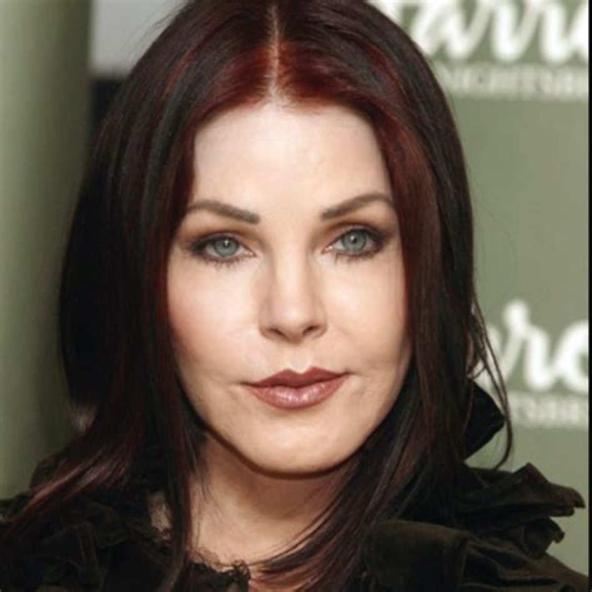 Priscilla Presley Height, Weight, Age, Husband, Biography, Facts