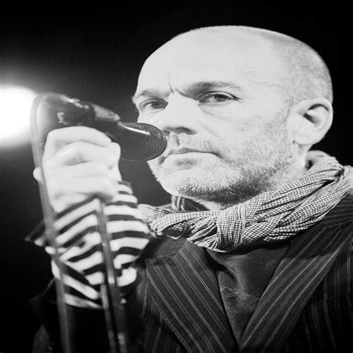 REM’s Michael Stipe outs his bandmates…as straight