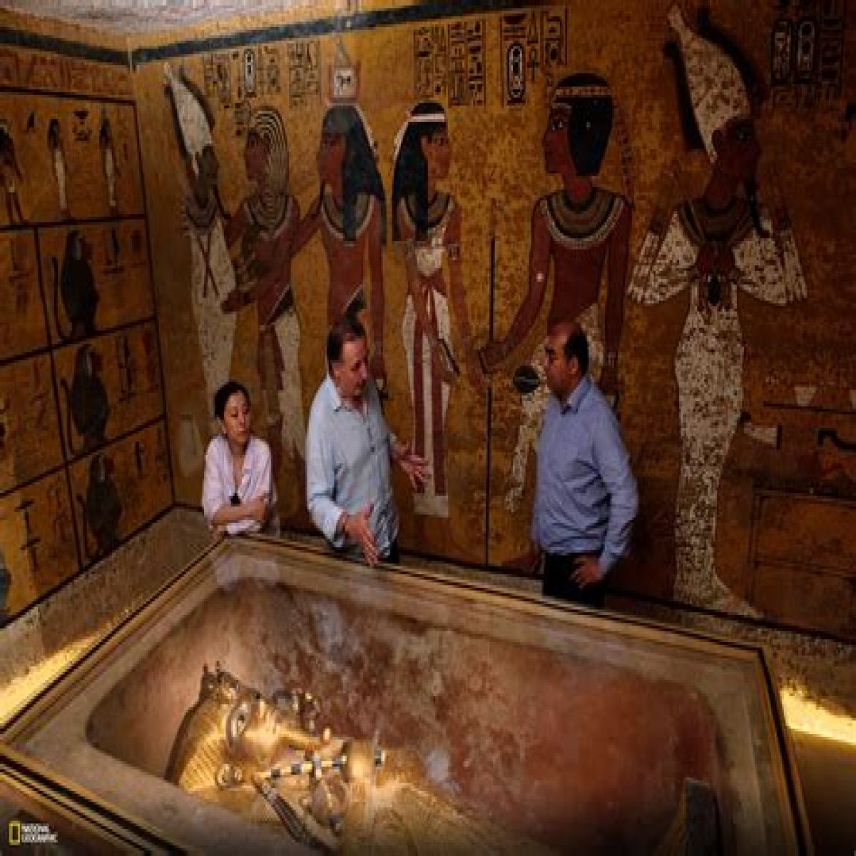 The First Ever Look Inside King Tut's Tomb